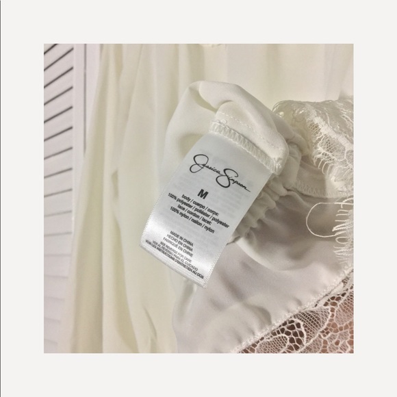 Frannie Off The Shoulder Blouse - Picture 3 of 4